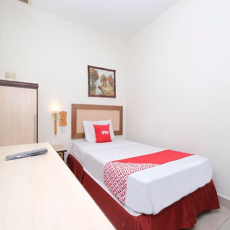 Hotel Sri Sutra - Sungai Buloh بيتالينغ جايا المظهر الخارجي الصورة