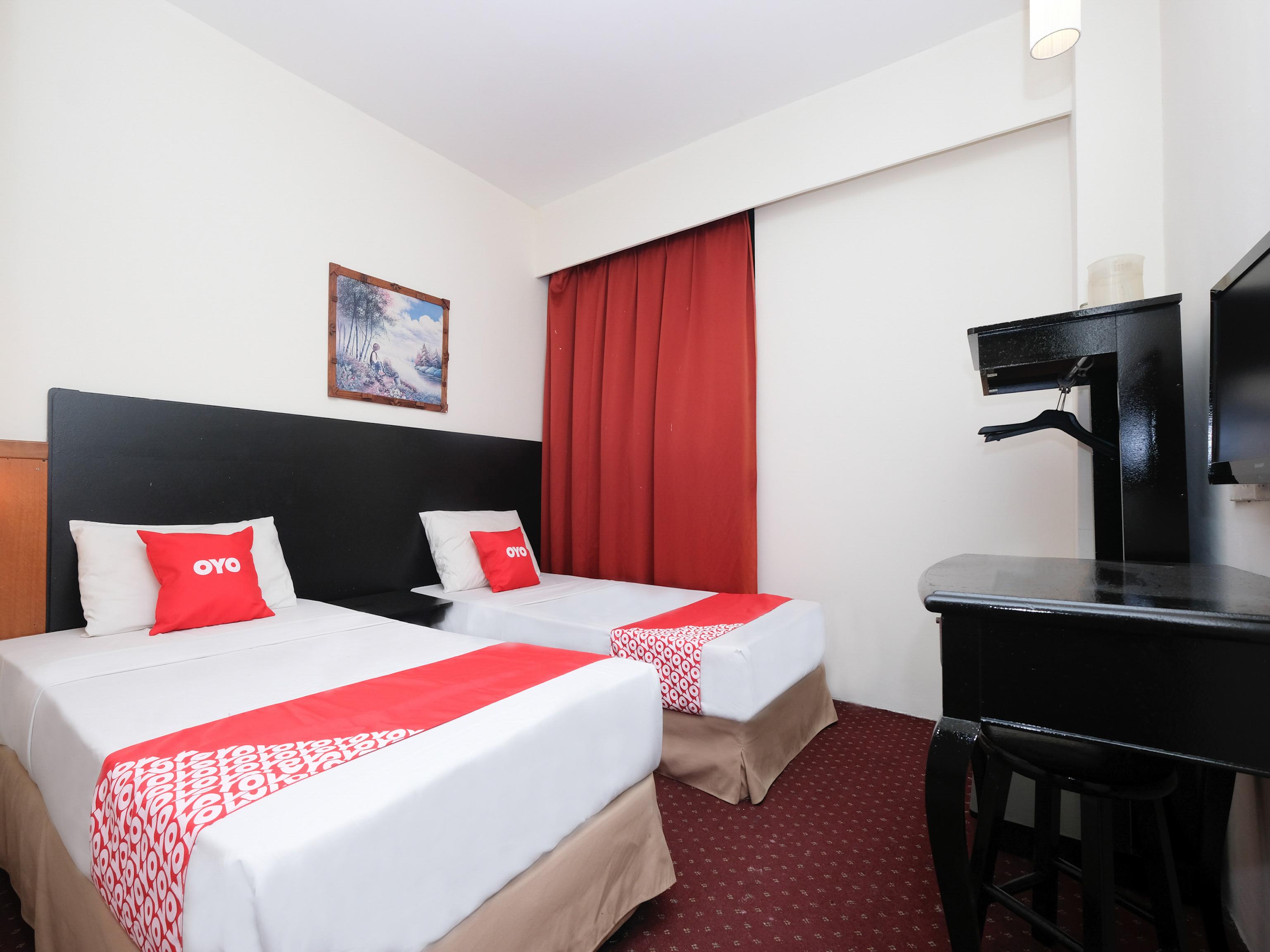 Hotel Sri Sutra - Sungai Buloh بيتالينغ جايا المظهر الخارجي الصورة