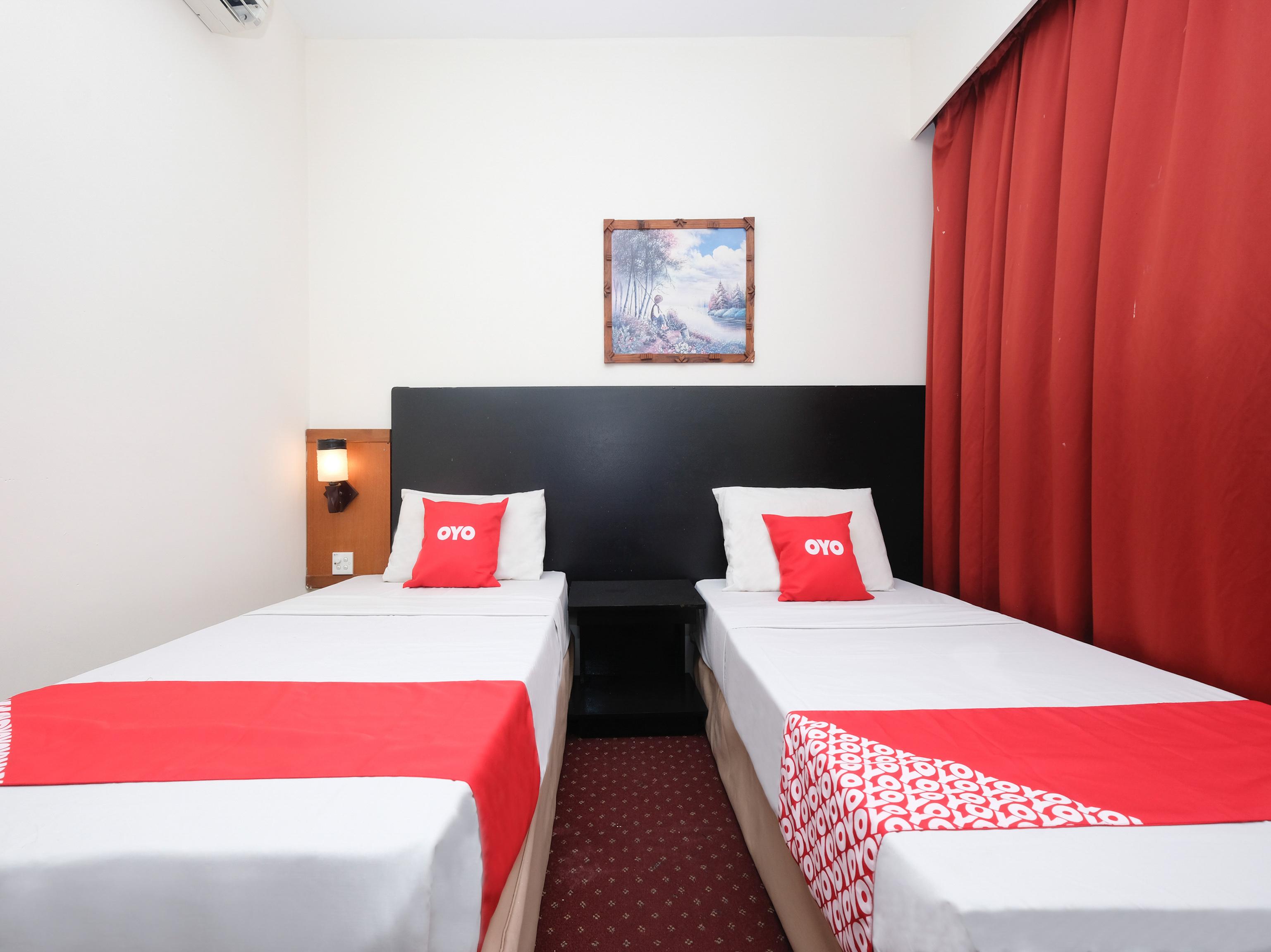 Hotel Sri Sutra - Sungai Buloh بيتالينغ جايا المظهر الخارجي الصورة